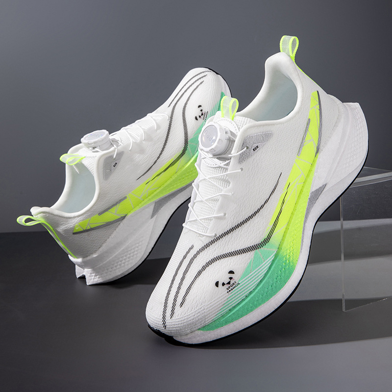Buty do biegania z włókna węgl – Running Cap Lightweight recenzja i cena